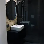 Hotel Logindariy *